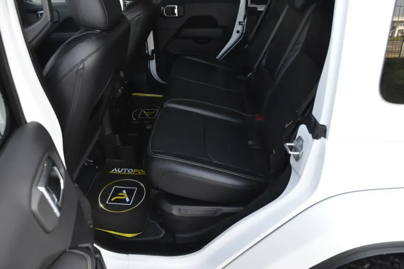 Jeep Wrangler din 2021 cu 123.238 km - oferta JEE152449 - foto 15