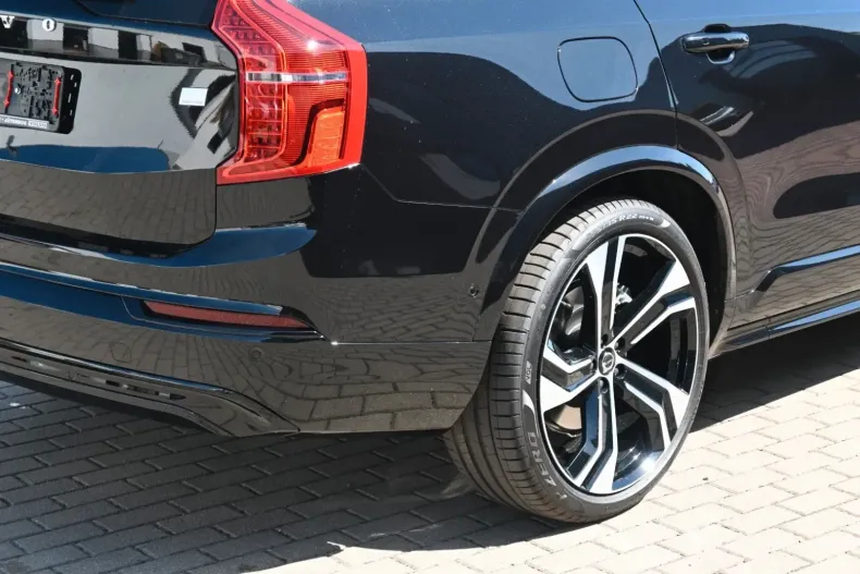 Volvo XC90 din 2024 cu 5.500 km - oferta VOL152456 - foto 5