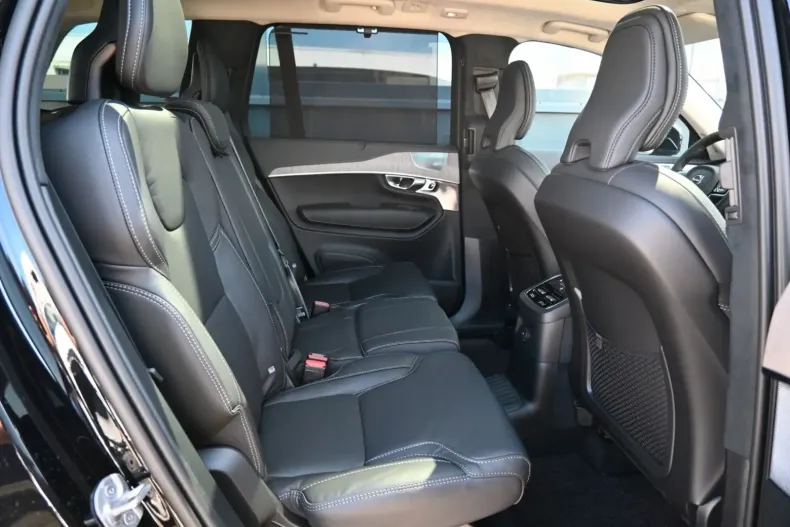 Volvo XC90 din 2024 cu 5.500 km - oferta VOL152456 - foto 16