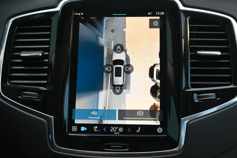 Volvo XC90 din 2024 cu 5.500 km - oferta VOL152456 - foto 22