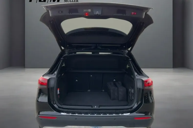 Mercedes-Benz GLA 250 din 2022 cu 121.900 km - oferta MER152458 - foto 5