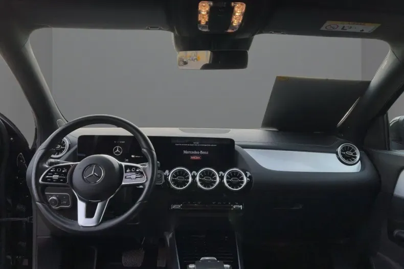 Mercedes-Benz GLA 250 din 2022 cu 121.900 km - oferta MER152458 - foto 8