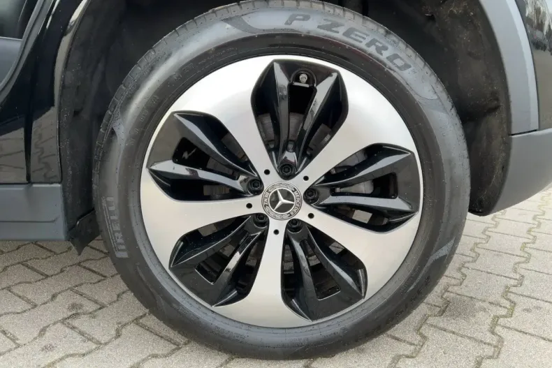 Mercedes-Benz GLA 250 din 2022 cu 121.900 km - oferta MER152458 - foto 11