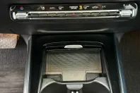 Mercedes-Benz GLA 200 din 2020 cu 20.800 km - oferta MER152459 - foto 23