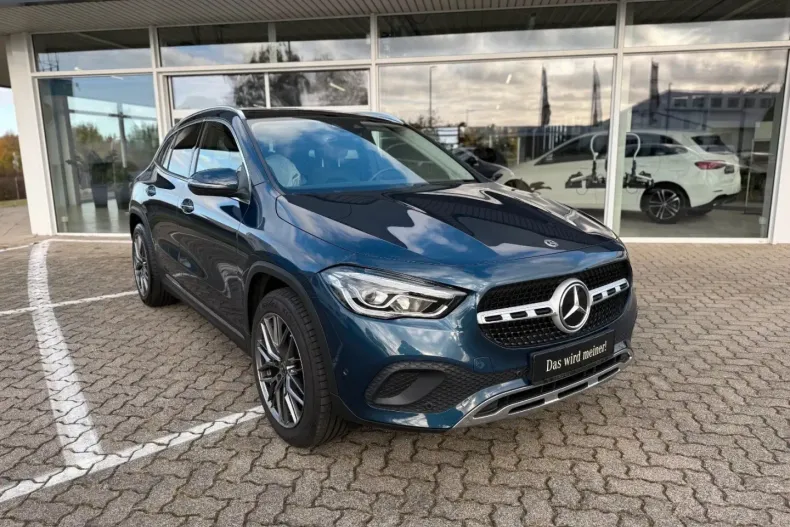 Mercedes-Benz GLA 200 din 2020 cu 98.400 km - oferta MER152462 - foto 1