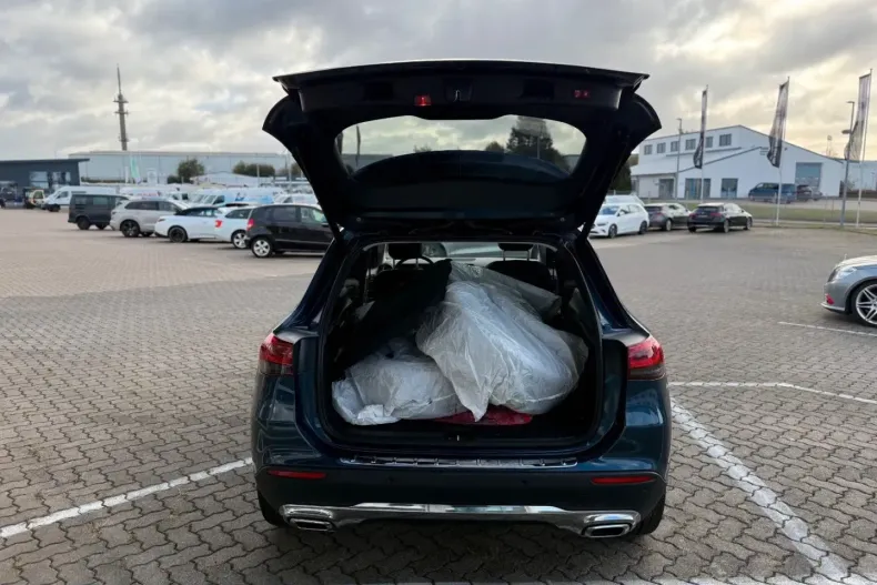 Mercedes-Benz GLA 200 din 2020 cu 98.400 km - oferta MER152462 - foto 6