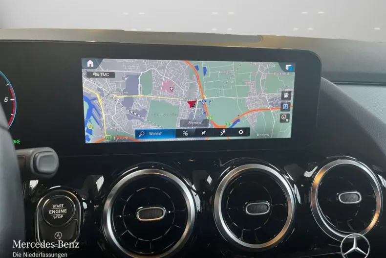 Mercedes-Benz GLA 200 din 2022 cu 92.198 km - oferta MER152464 - foto 12