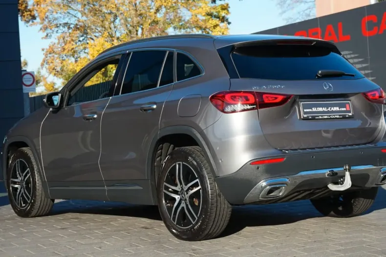 Mercedes-Benz GLA 250 din 2021 cu 107.720 km - oferta MER152465 - foto 3