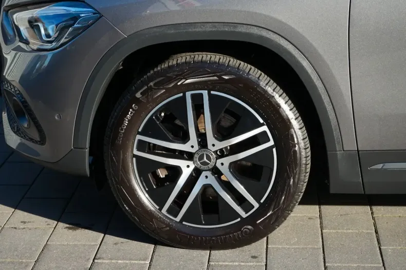 Mercedes-Benz GLA 250 din 2021 cu 107.720 km - oferta MER152465 - foto 19