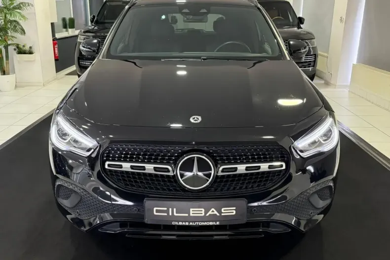 Mercedes-Benz GLA 250 din 2022 cu 109.190 km - oferta MER152468 - foto 3