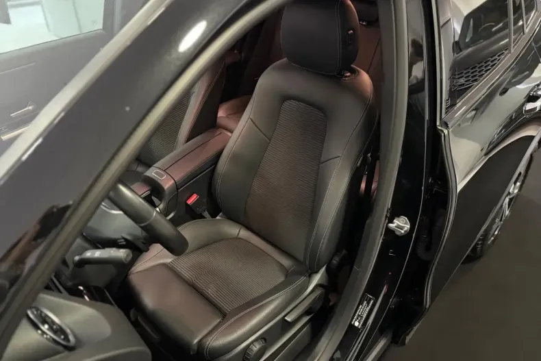 Mercedes-Benz GLA 250 din 2022 cu 109.190 km - oferta MER152468 - foto 15