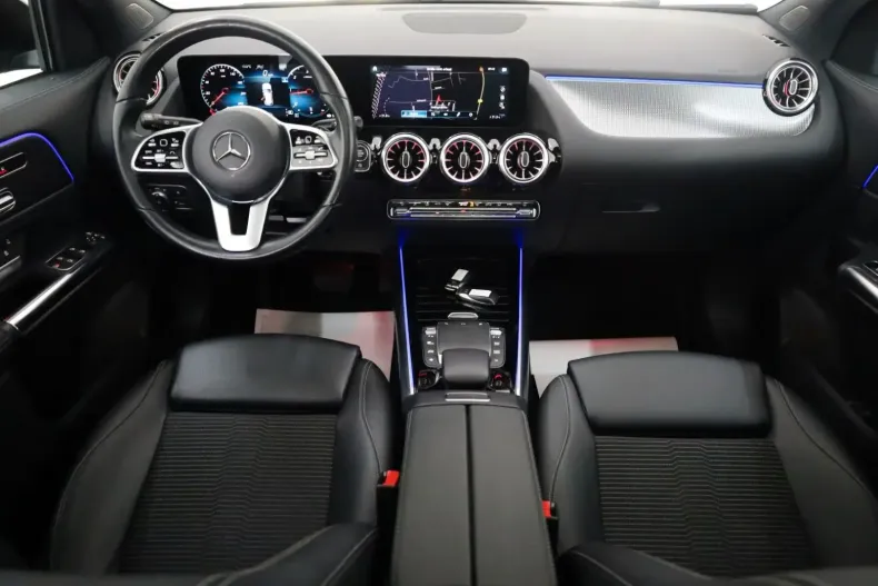 Mercedes-Benz GLA 200 din 2021 cu 85.580 km - oferta MER152469 - foto 6