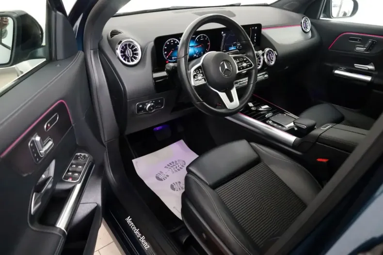 Mercedes-Benz GLA 200 din 2021 cu 85.580 km - oferta MER152469 - foto 10