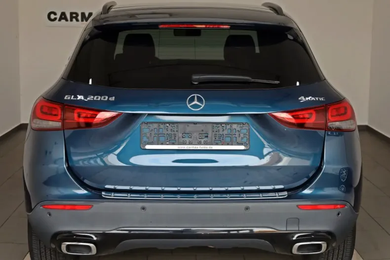Mercedes-Benz GLA 200 din 2021 cu 85.580 km - oferta MER152469 - foto 26