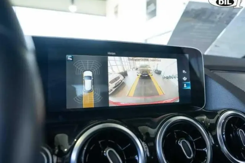 Mercedes-Benz GLA 200 din 2020 cu 117.899 km - oferta MER152470 - foto 12