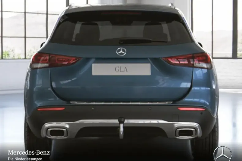 Mercedes-Benz GLA 200 din 2022 cu 106.433 km - oferta MER152475 - foto 8
