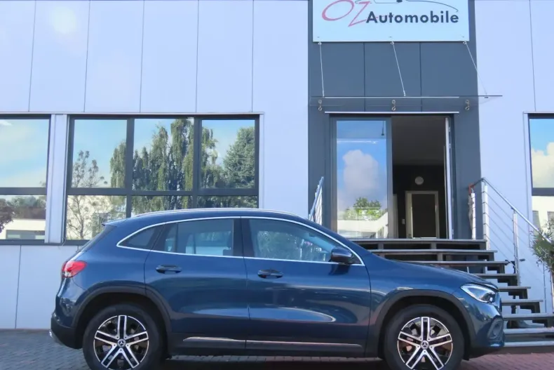 Mercedes-Benz GLA 200 din 2021 cu 79.526 km - oferta MER152478 - foto 25