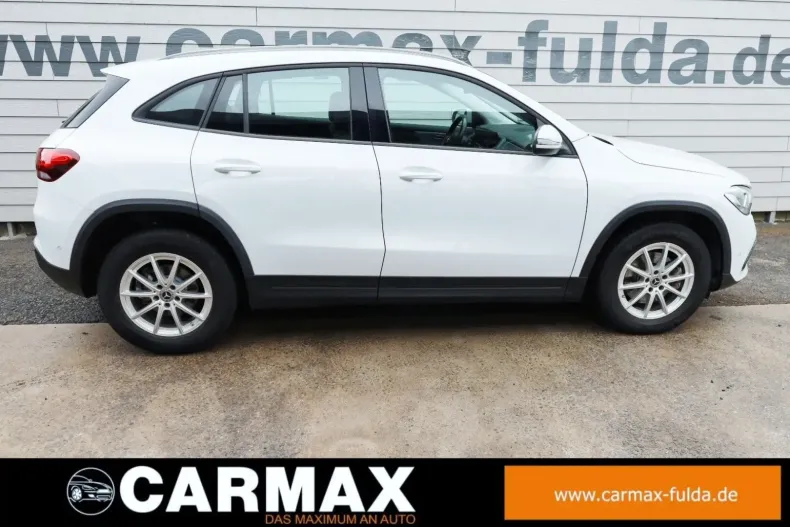 Mercedes-Benz GLA 200 din 2021 cu 92.860 km - oferta MER152479 - foto 13