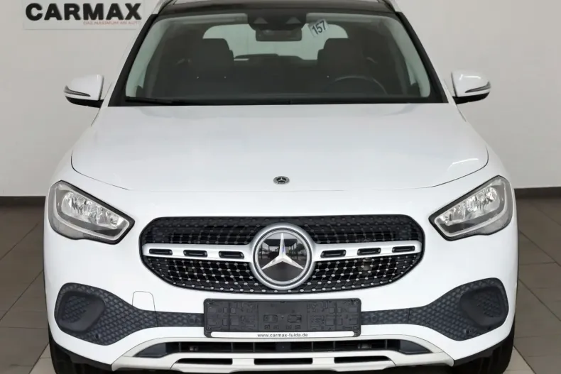 Mercedes-Benz GLA 200 din 2021 cu 92.860 km - oferta MER152479 - foto 22