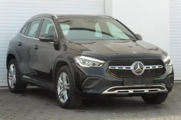 Mercedes-Benz GLA 200 din 2020 - oferta MER152480