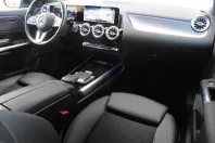 Mercedes-Benz GLA 200 din 2020 cu 110.850 km - oferta MER152480 - foto 4