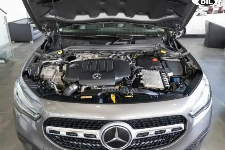 Mercedes-Benz GLA 200 din 2021 cu 114.000 km - oferta MER152481 - foto 16