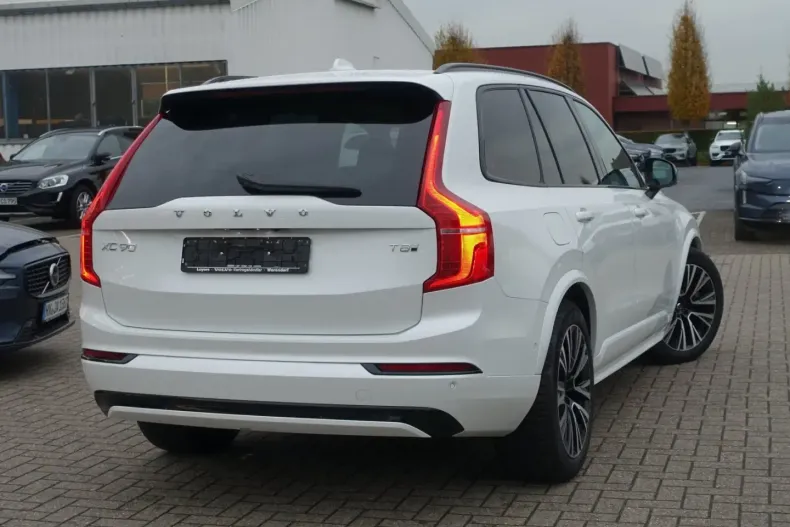Volvo XC90 din 2024 cu 8.912 km - oferta VOL152485 - foto 4