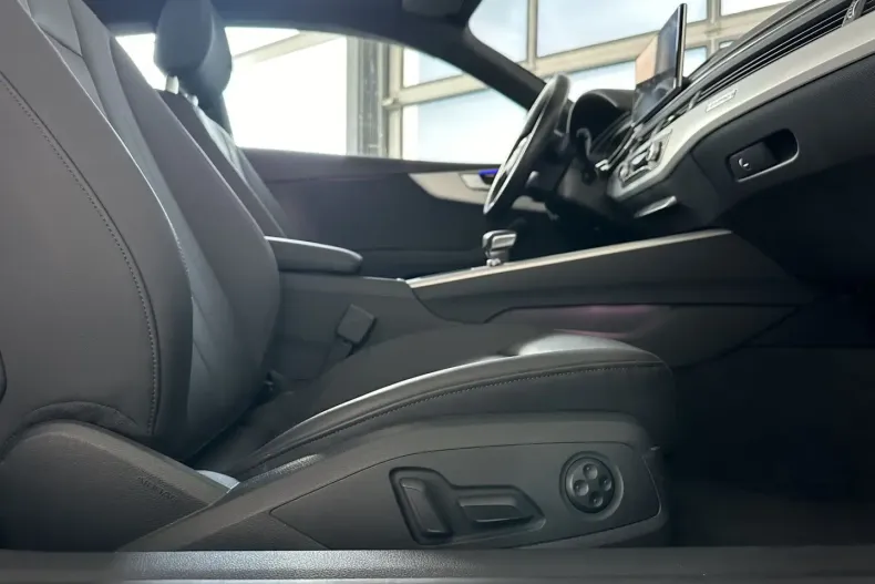 Audi A5 din 2022 cu 63.600 km - oferta AUD152486 - foto 27