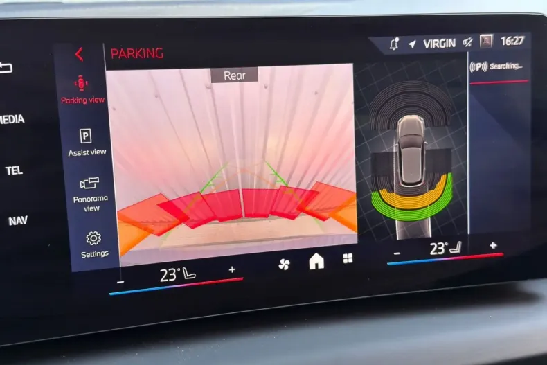 BMW 120 din 2025 cu 4.000 km - oferta BMW152490 - foto 13