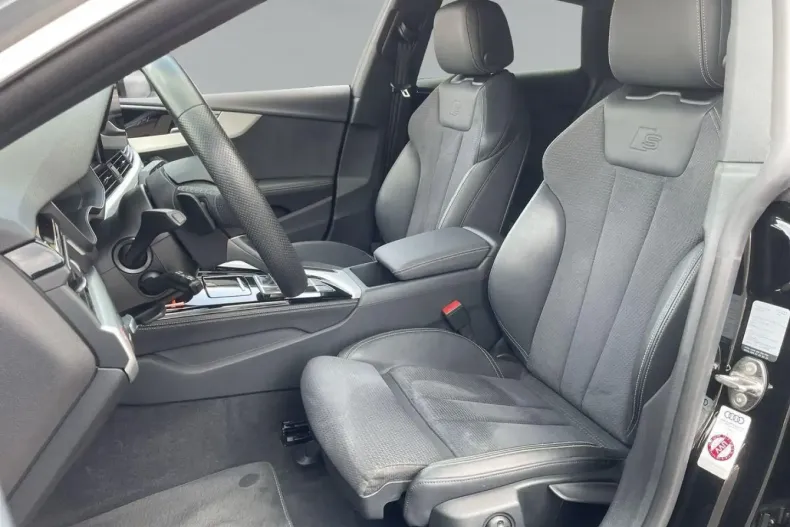 Audi A5 din 2022 cu 99.280 km - oferta AUD152495 - foto 10