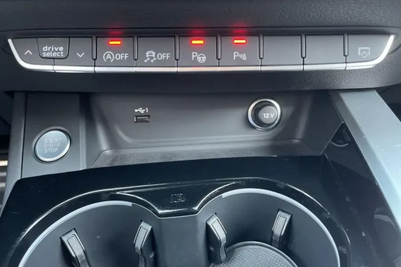 Audi A5 din 2022 cu 99.280 km - oferta AUD152495 - foto 32