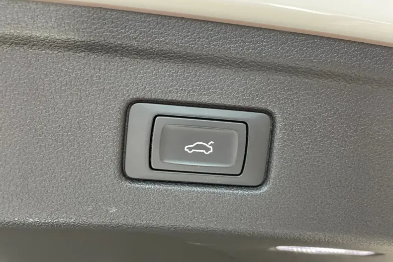 Audi A5 din 2022 cu 60.645 km - oferta AUD152498 - foto 7