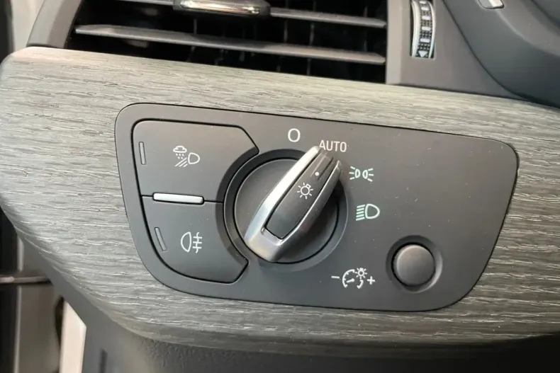 Audi A5 din 2022 cu 60.645 km - oferta AUD152498 - foto 16