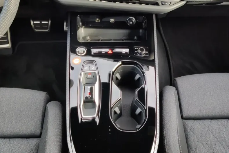 Audi A5 din 2025 cu 4.981 km - oferta AUD152501 - foto 7