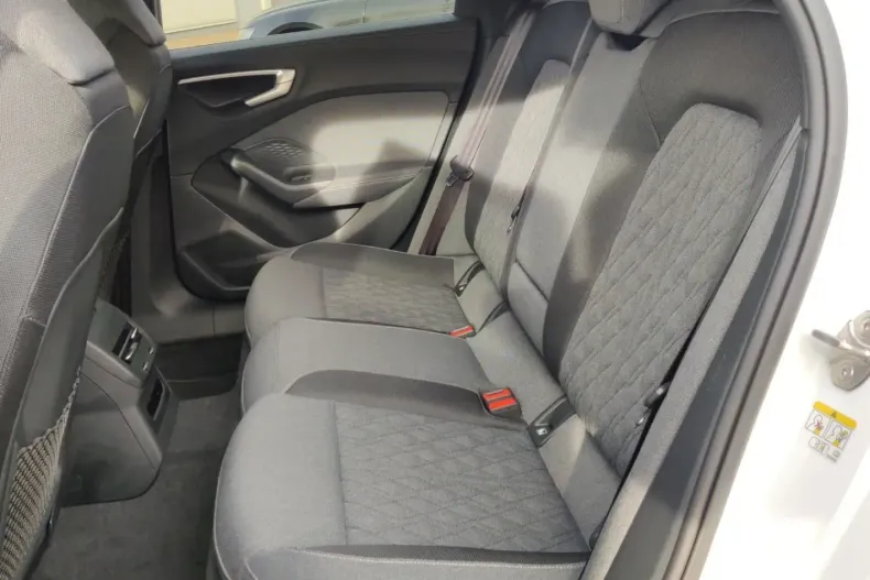 Audi A5 din 2025 cu 4.981 km - oferta AUD152501 - foto 17