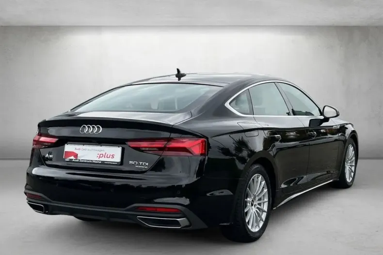 Audi A5 din 2022 cu 50.525 km - oferta AUD152502 - foto 3