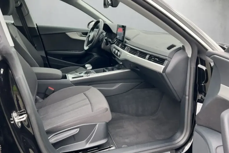 Audi A5 din 2022 cu 50.525 km - oferta AUD152502 - foto 13