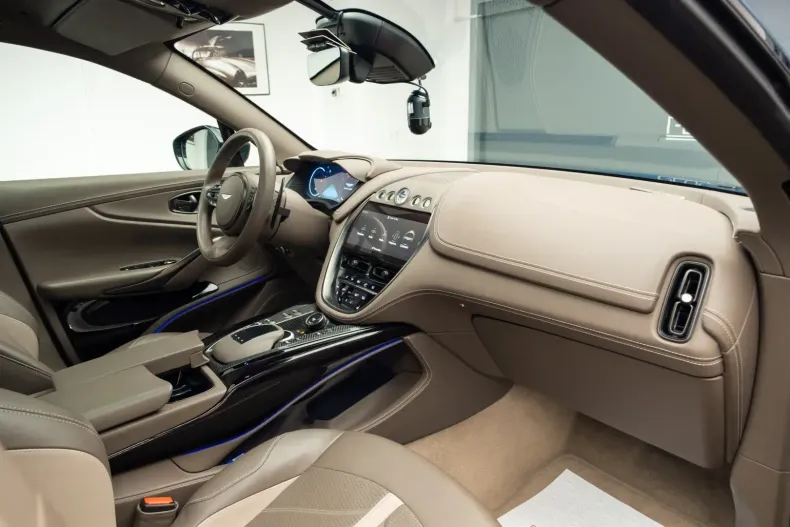 Aston Martin DBX din 2023 cu 26.550 km - oferta AST152504 - foto 8