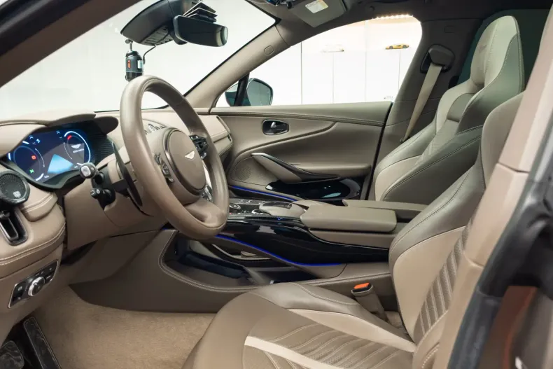 Aston Martin DBX din 2023 cu 26.550 km - oferta AST152504 - foto 11