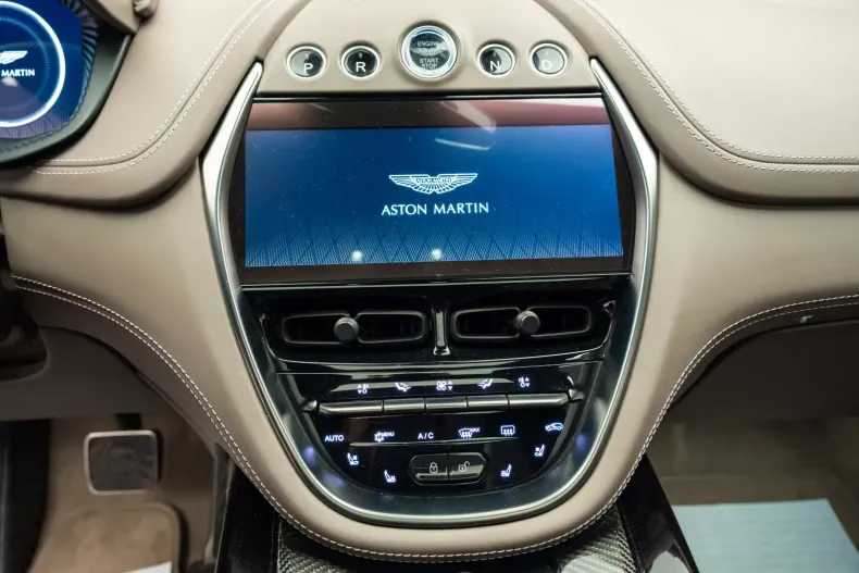 Aston Martin DBX din 2023 cu 26.550 km - oferta AST152504 - foto 22