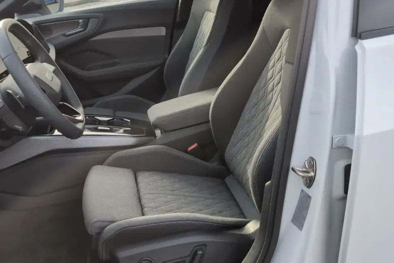 Audi A5 din 2024 cu 8.885 km - oferta AUD152508 - foto 14