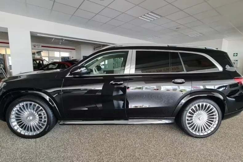 Mercedes-Benz GLS 600 din 2025 cu 25 km - oferta MER152509 - foto 11