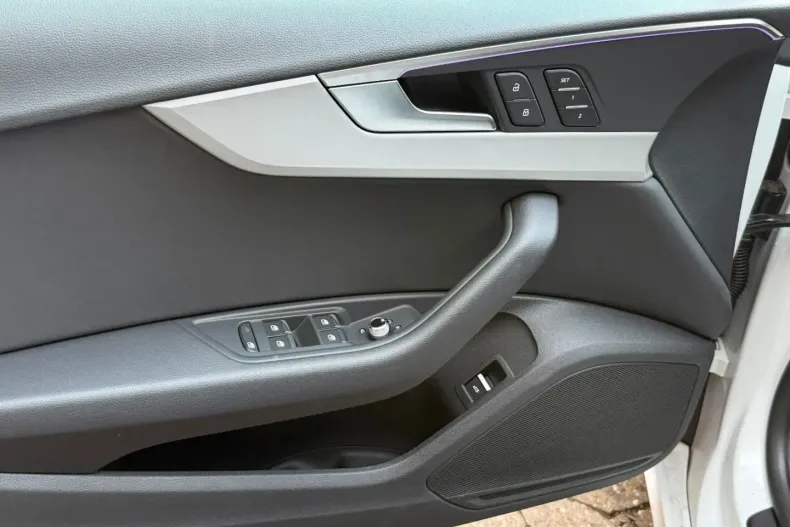 Audi A5 din 2024 cu 16.200 km - oferta AUD152510 - foto 25