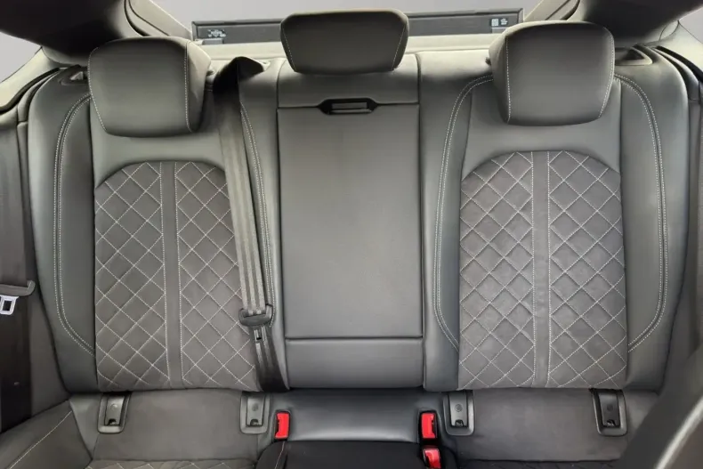 Audi A5 din 2022 cu 58.800 km - oferta AUD152513 - foto 13