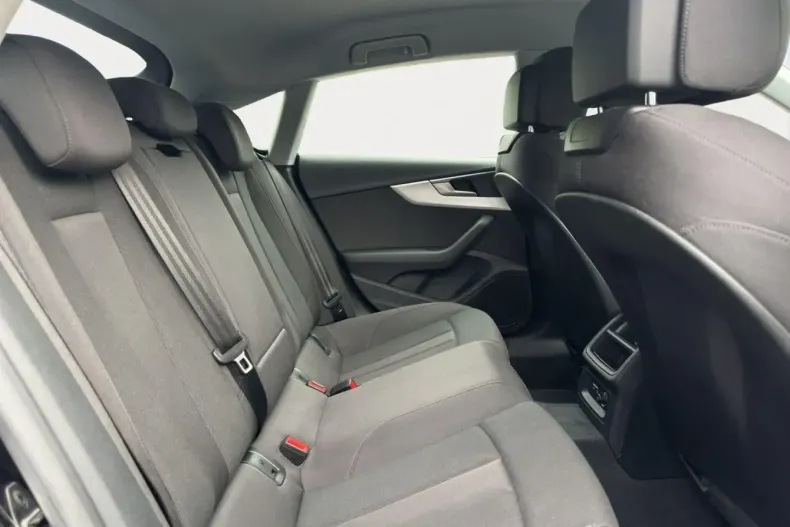 Audi A5 din 2020 cu 91.300 km - oferta AUD152514 - foto 11