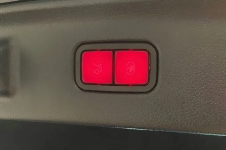 Mercedes-Benz S 580 din 2024 cu 23.531 km - oferta MER152524 - foto 14