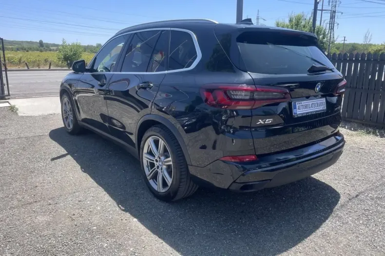 BMW X5 din 2022 cu 103.000 km - oferta BMW152532 - foto 4