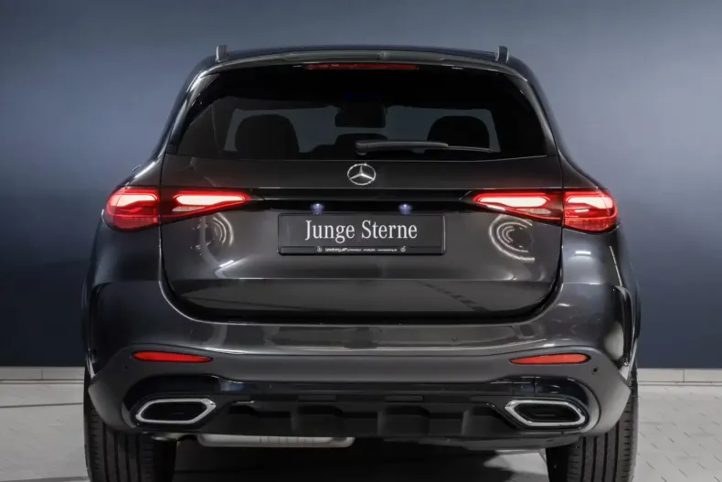 Mercedes-Benz GLC 220 din 2024 cu 16.622 km - oferta MER152533 - foto 4