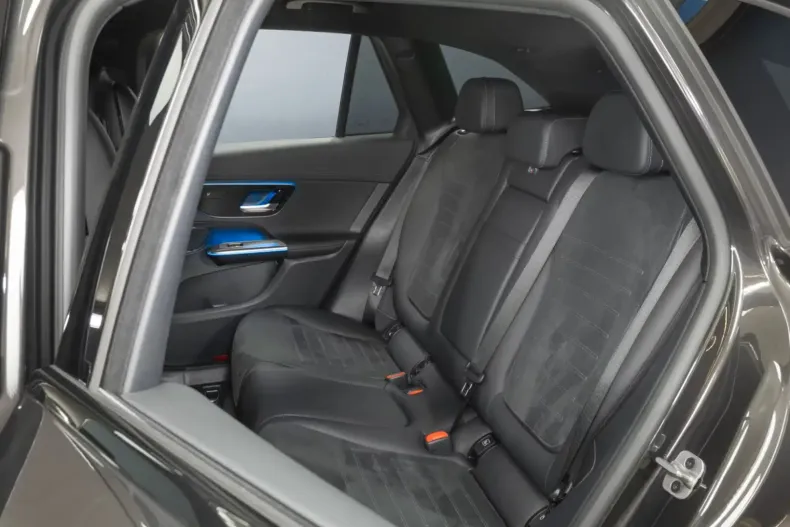 Mercedes-Benz GLC 220 din 2024 cu 16.622 km - oferta MER152533 - foto 10