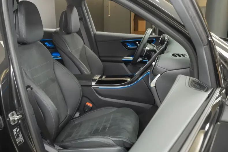 Mercedes-Benz GLC 220 din 2024 cu 16.622 km - oferta MER152533 - foto 13